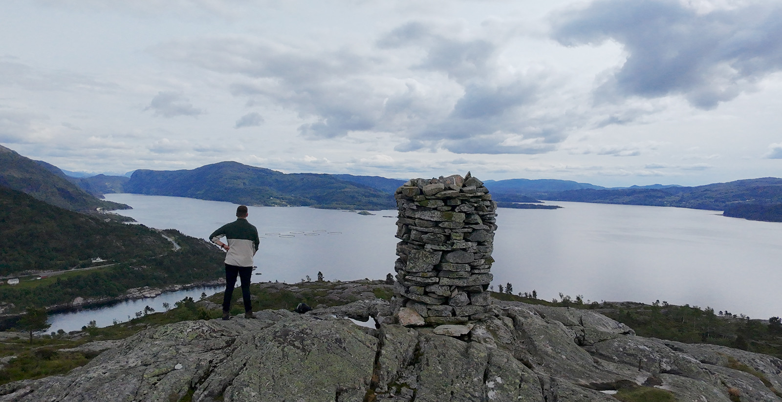 Melshovden 183 moh i Austfjorden – kort topptur i Alver