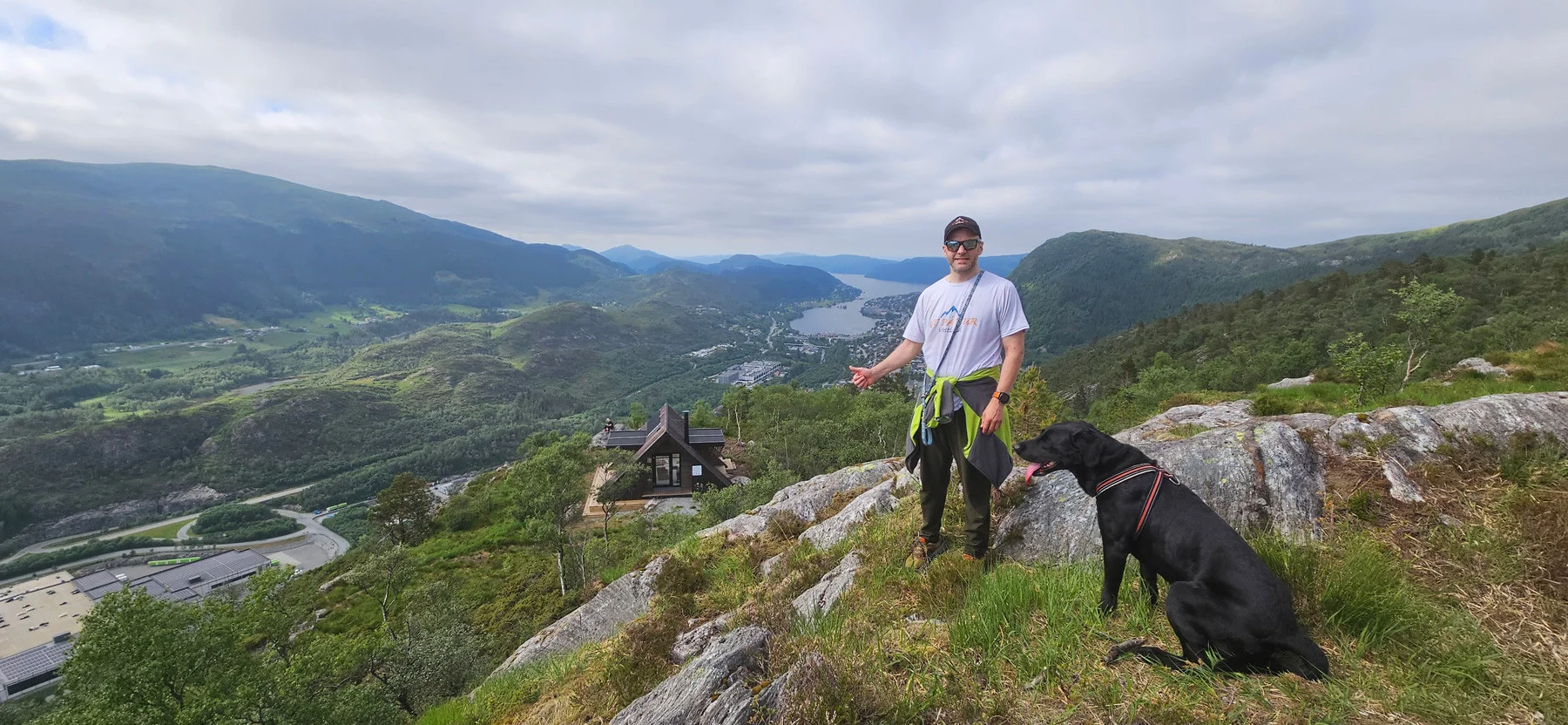 Vandretur til Dagsturhytta i Arna - Ådnabu (350 moh)