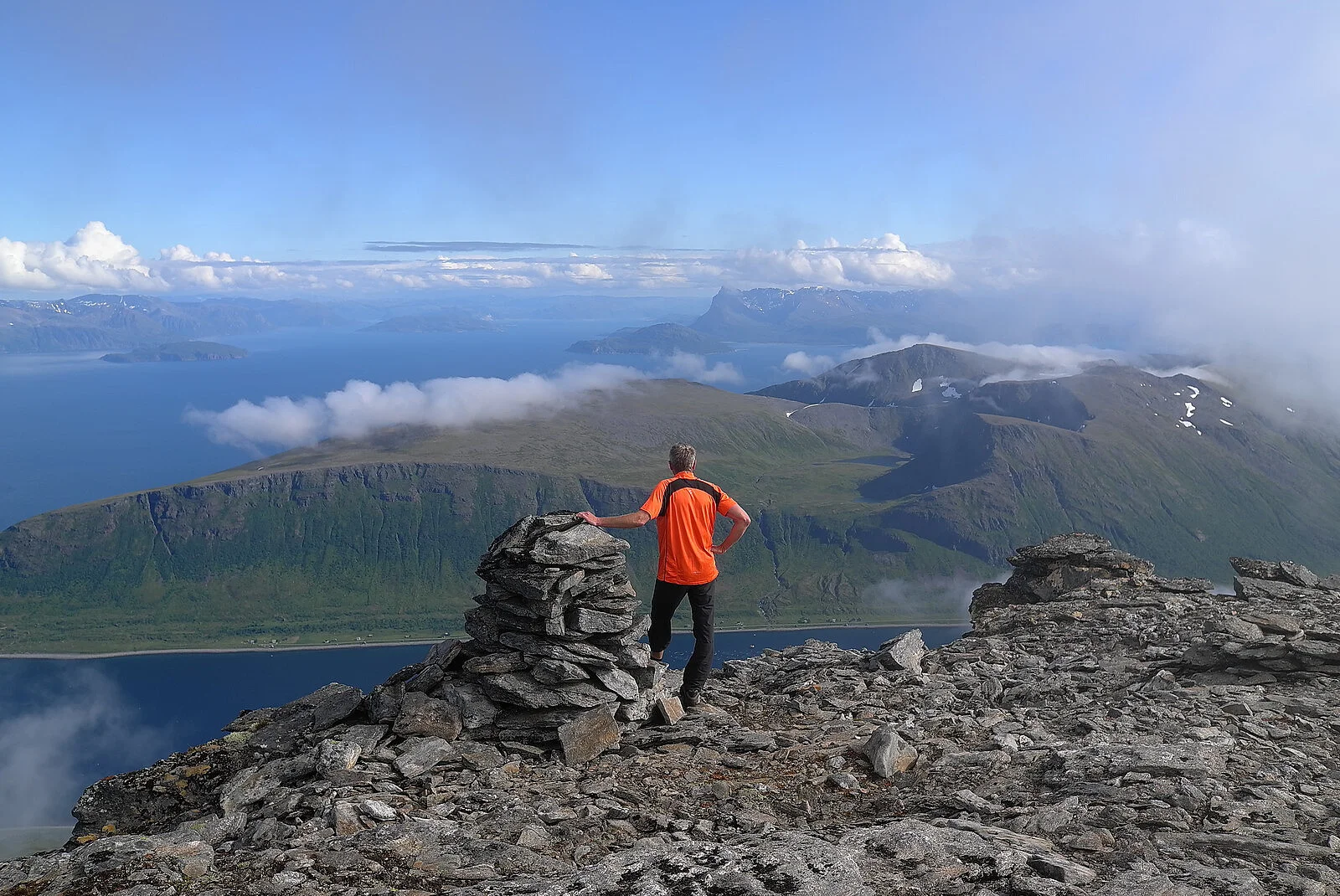 Arnøyhøgda (1170 moh)