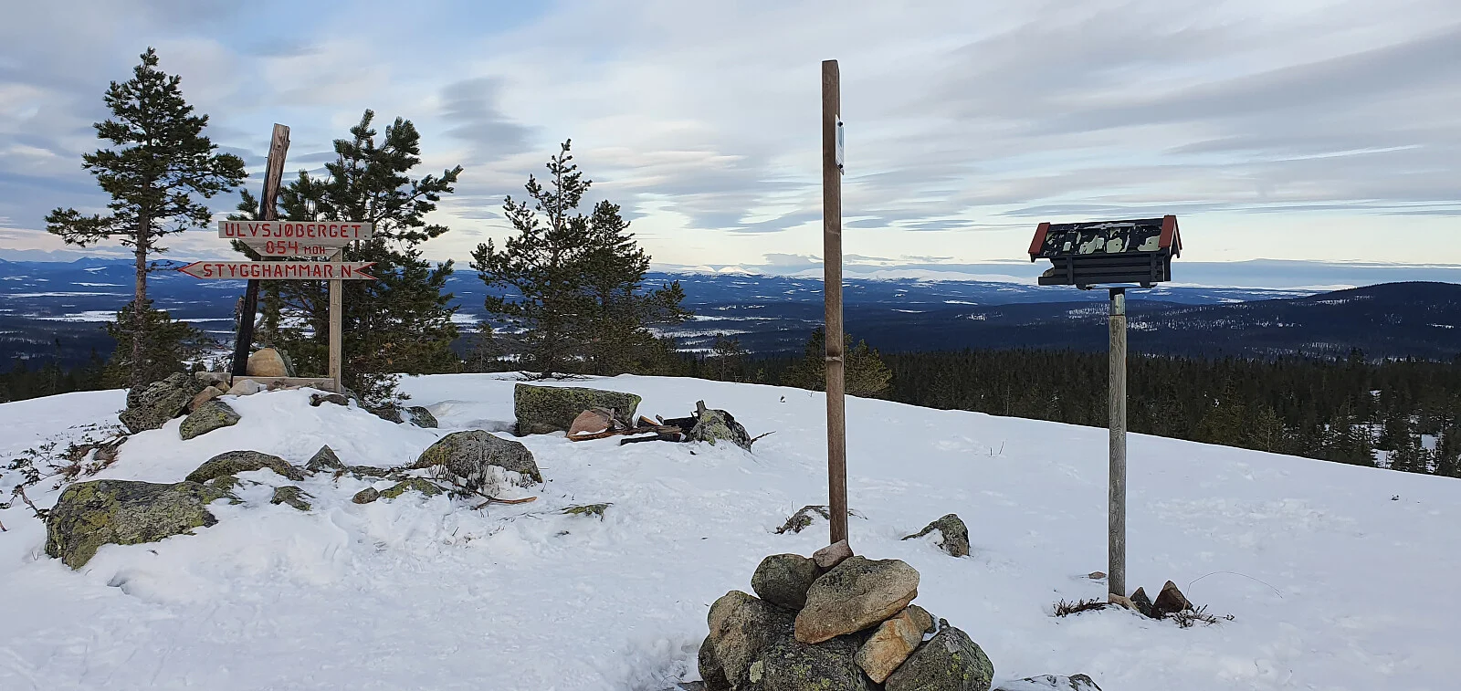 Ulvsjøberget (854 moh)
