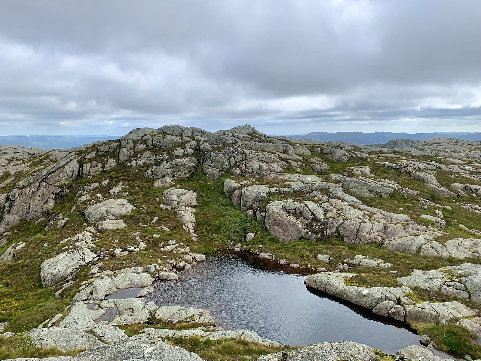 Lindtjørnsknuten (734 moh)