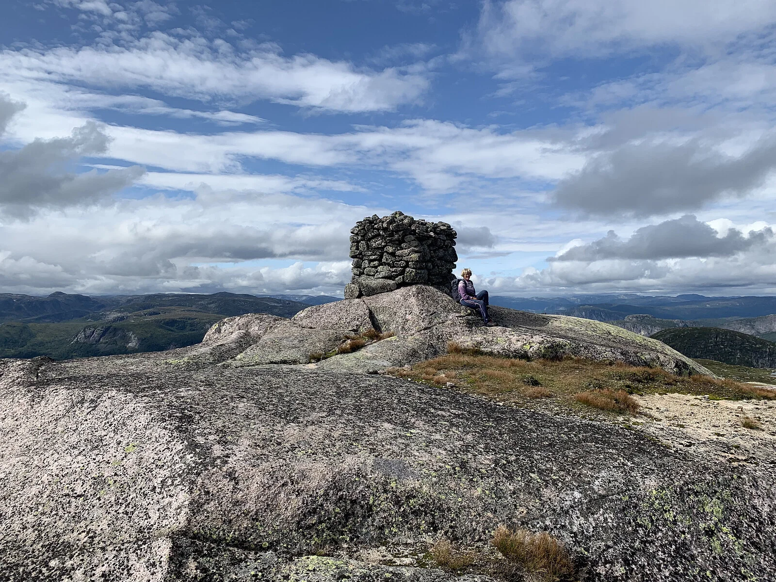 Ljomsnuten (1268 moh)