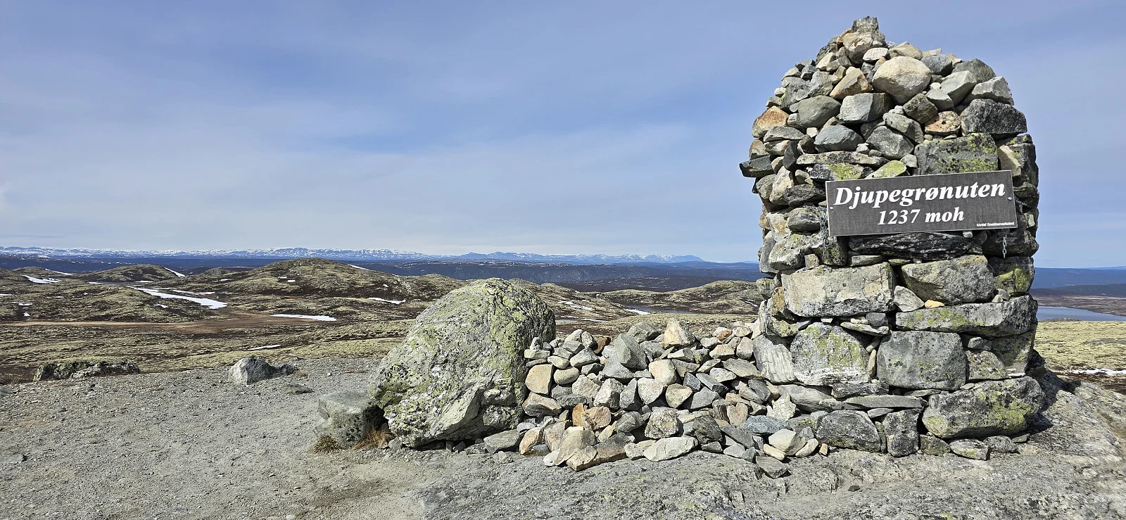 Djupegrønuten (1236 moh)