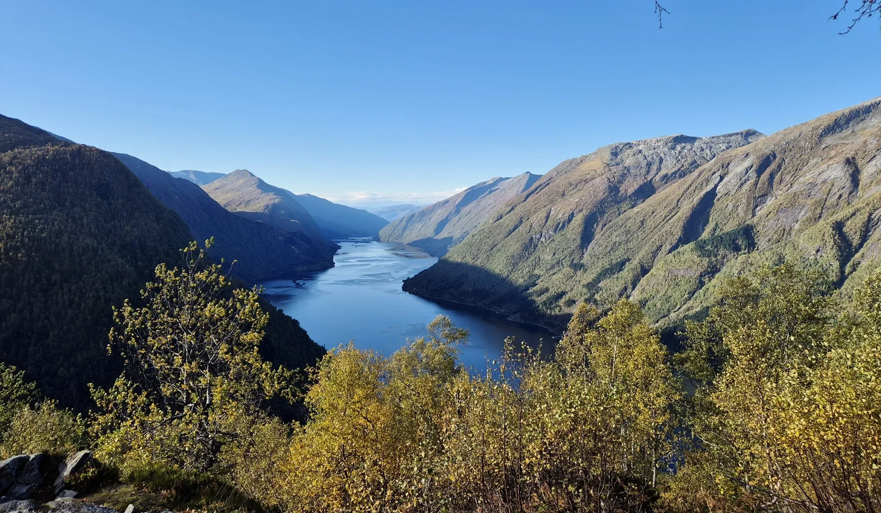 Kort fjelltur tur til Besshovden (592 moh)