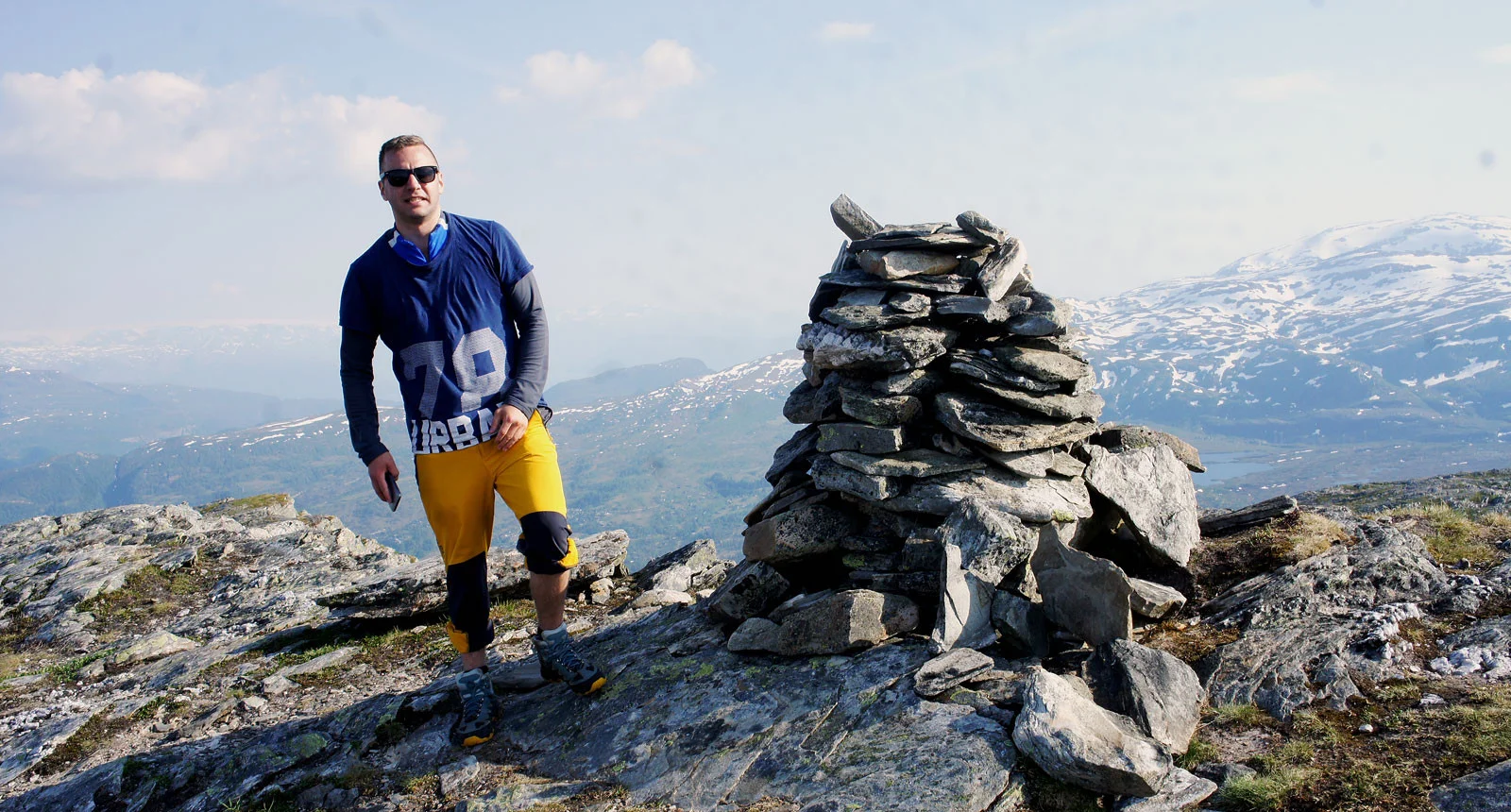 Byrkjefjell (1047 moh) fra Kvamskogen