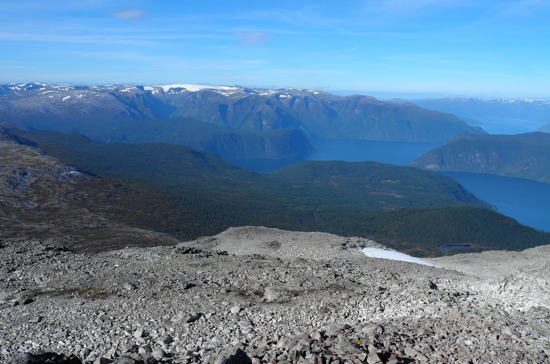 Fjelltur til Bleia (1717 moh) i Lærdal