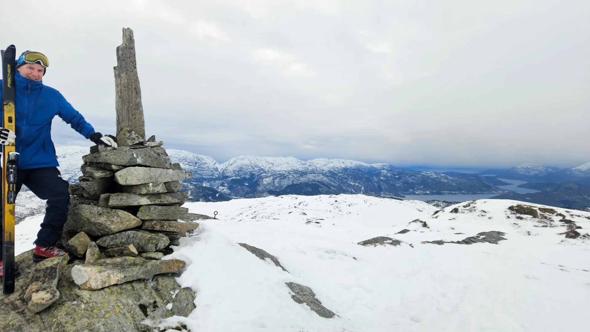 Skitur til Vardane (711 moh) fra Totræna vinterpark