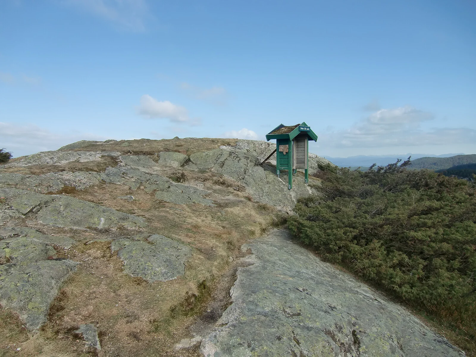 Fjelltur til Veten (212 moh) på Huftarøy