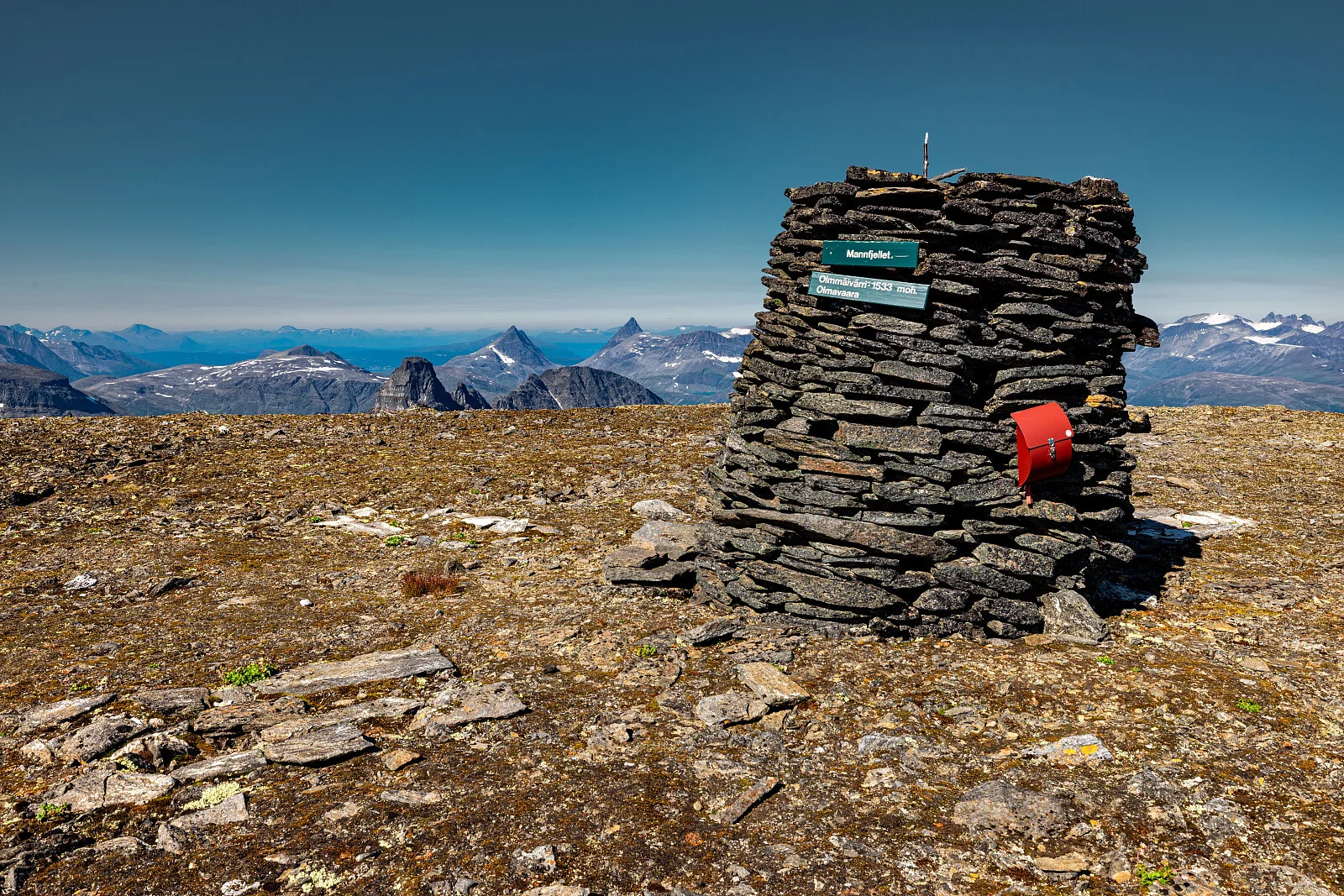 Mannfjellvarden (1534 moh)