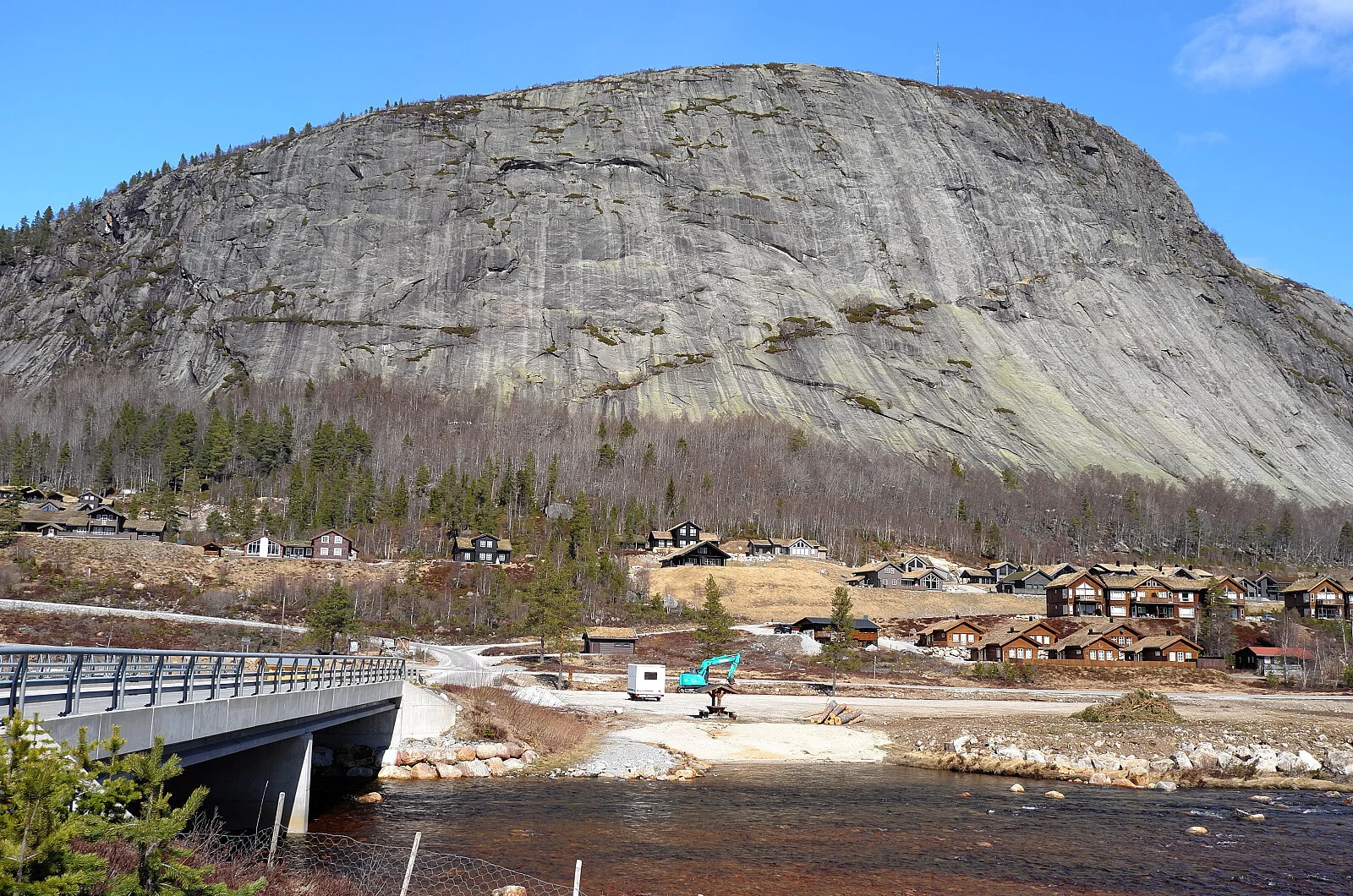 Løefjell (934 moh)