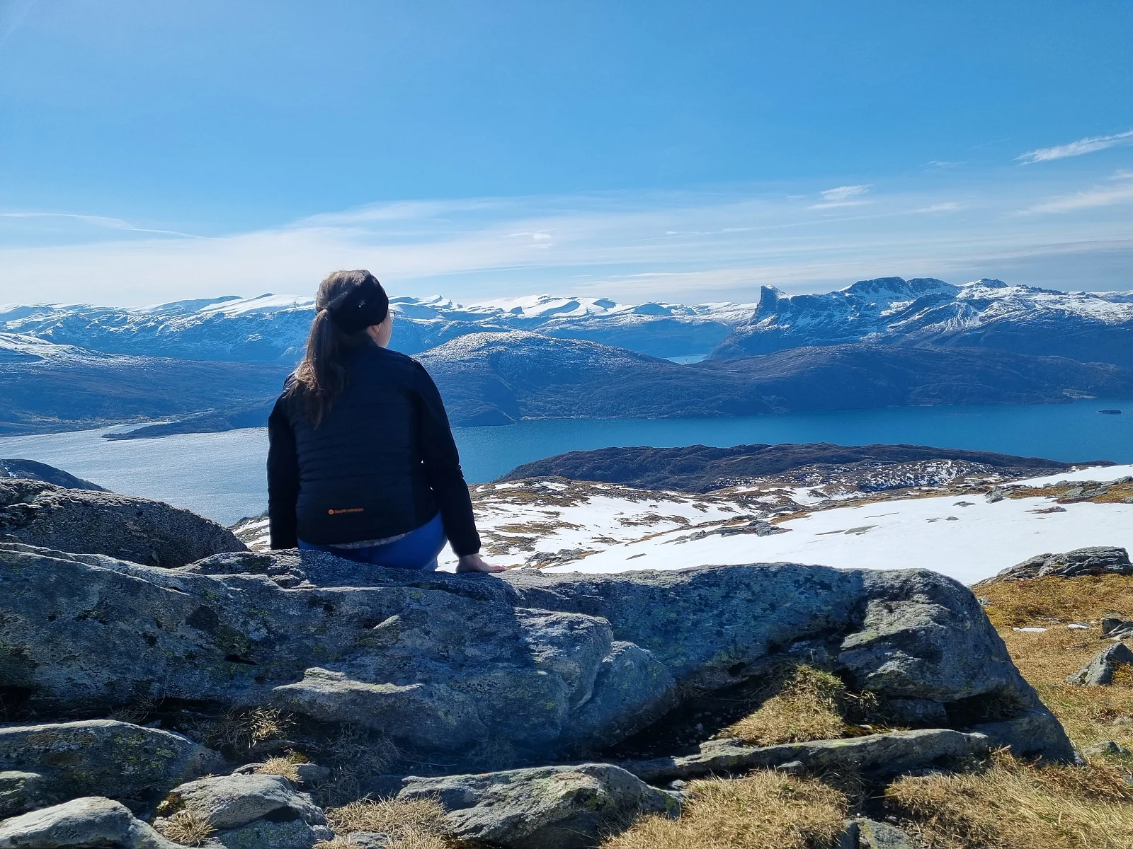 Fjelltur til Sankta Synnevahornet (689 moh) fra Austadalen
