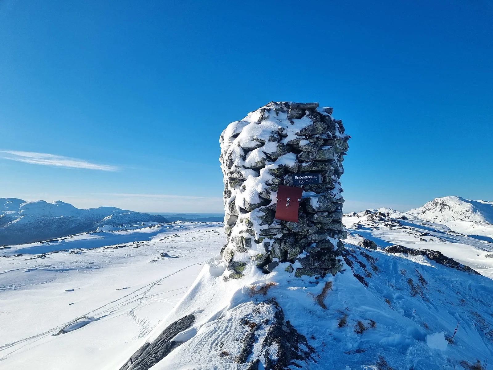 Endestadnipa (763 moh)